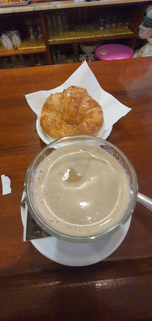 Bar Papasey — Comida y bebida