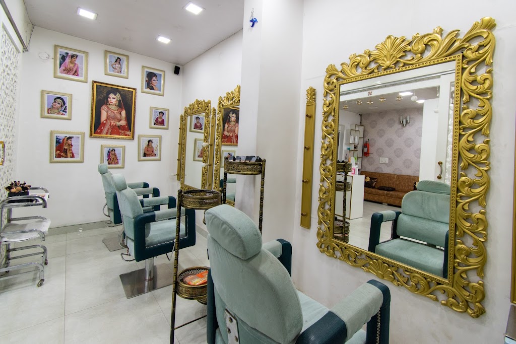 Tricoz Salon And Academy
