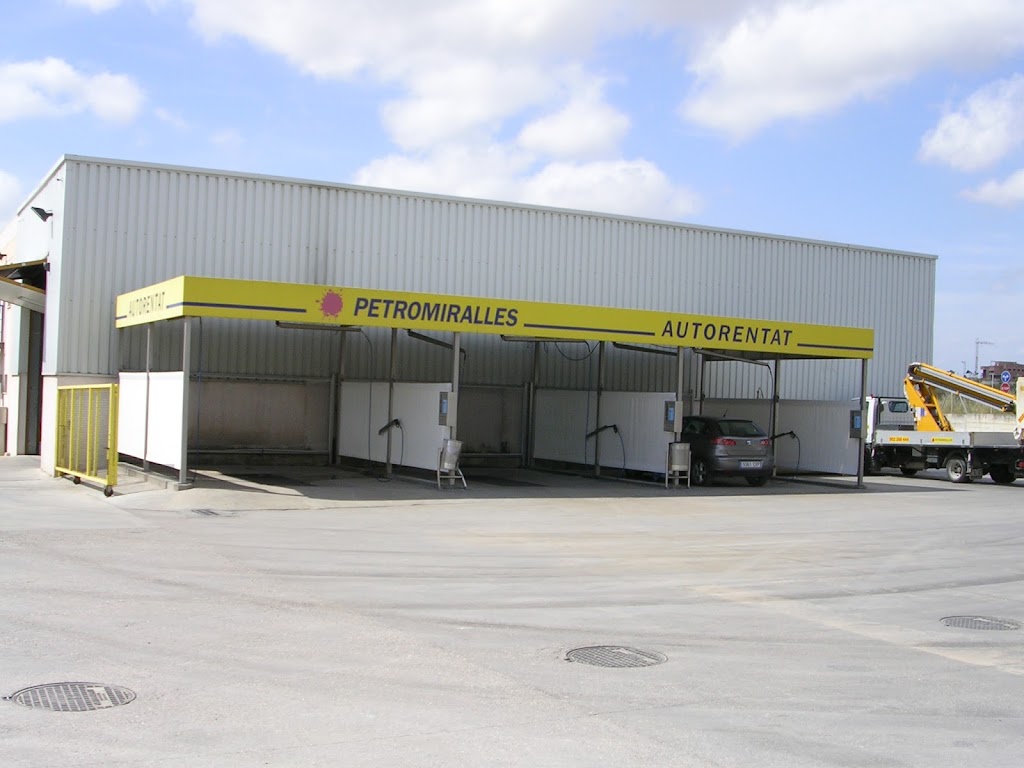 ES Petromiralles Vilafranca del Penedes — Del propietario