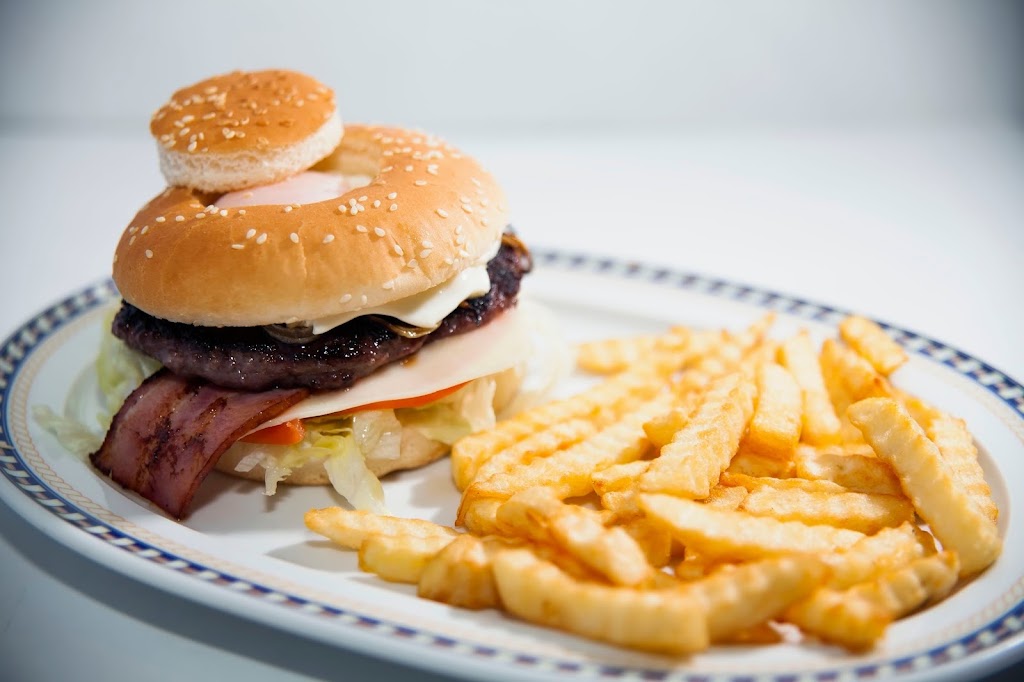 Cerveceria Extremadura - Comida a domicilio para llevar , disfruta de la mejor comida casera a domicilio en Alcala de henares — Papas fritas