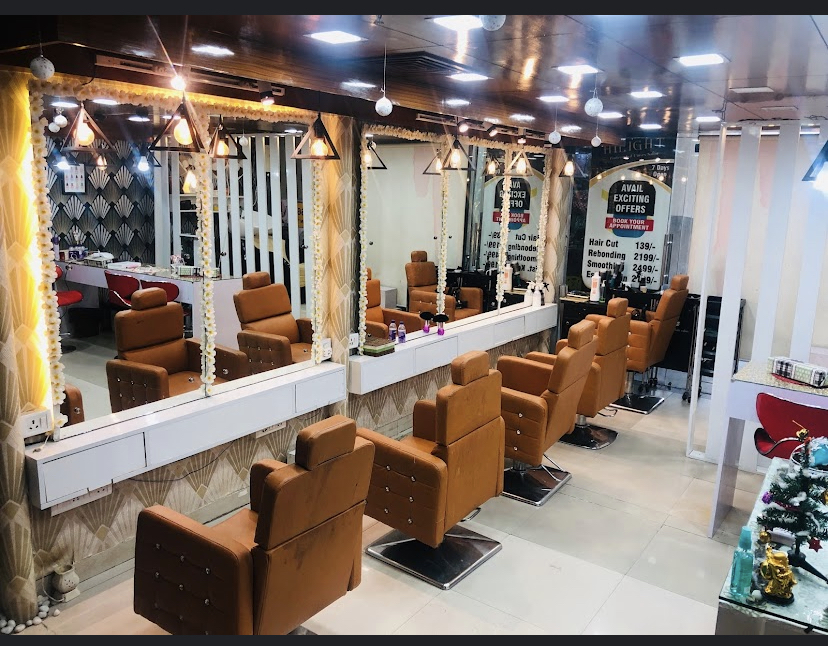 Hilight Professional Unisex Salon