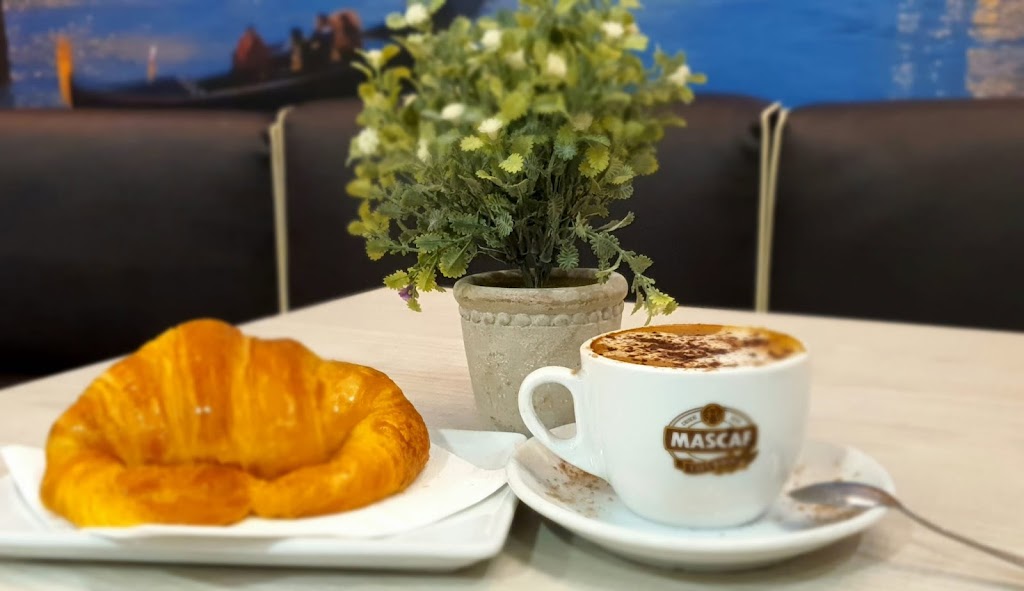 Parque de Bolas - Venezia Cafe Bar Albal — Comida y bebida