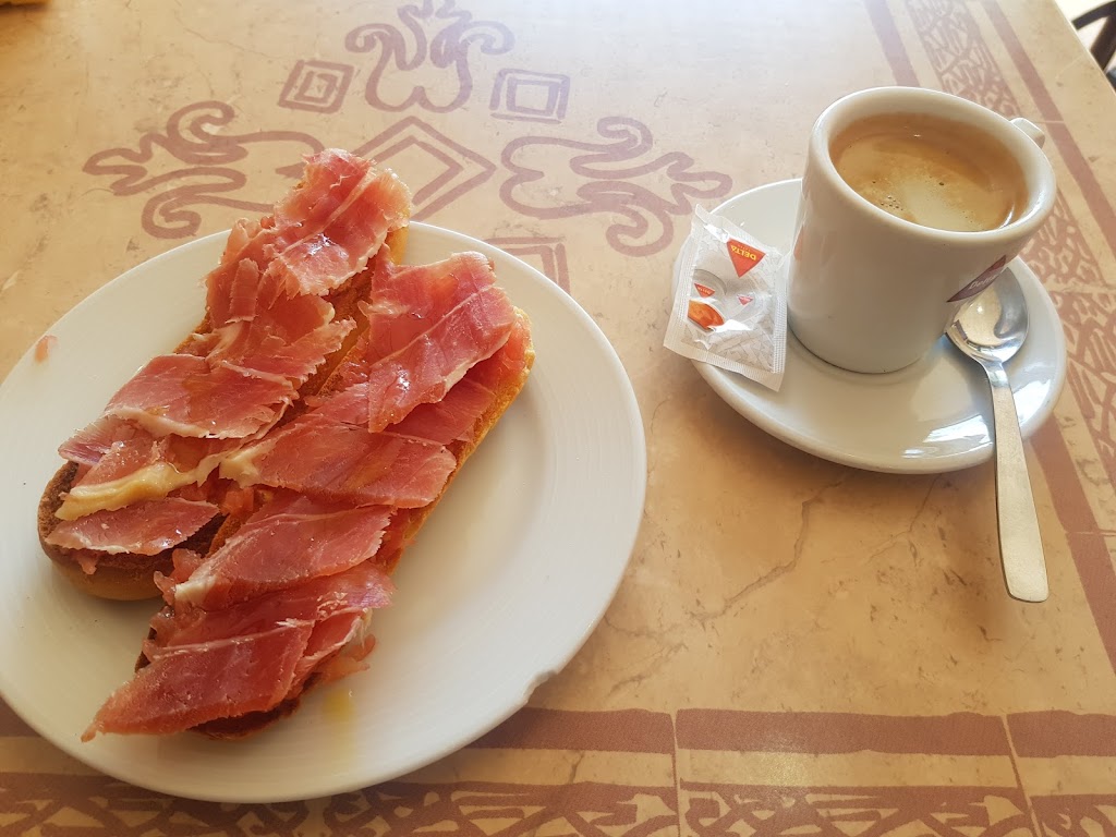 Cerveceria Cafeteria La Vid