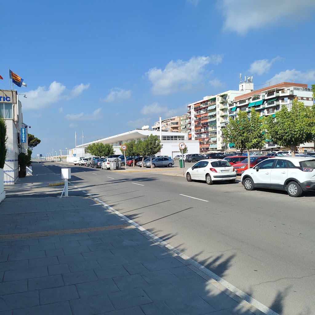 Aparcamiento Publico — Estacionamiento