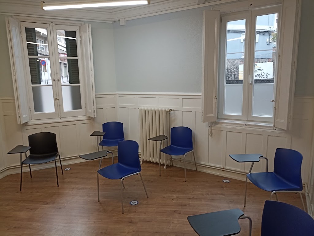 Academia de Ingles Santander Grupo Vaughan — Del propietario