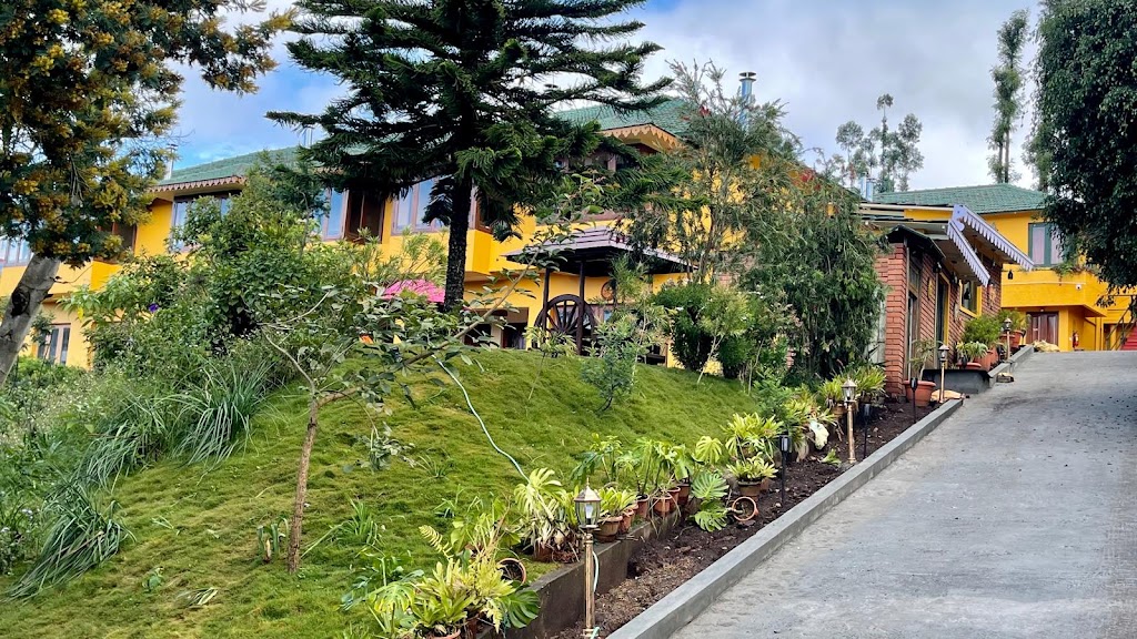 Habba Kadal Heritage Hotel Kashmiri Dining Retail