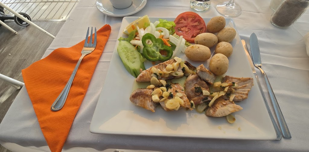 Restaurante Playa de Mogan — Comida y bebida