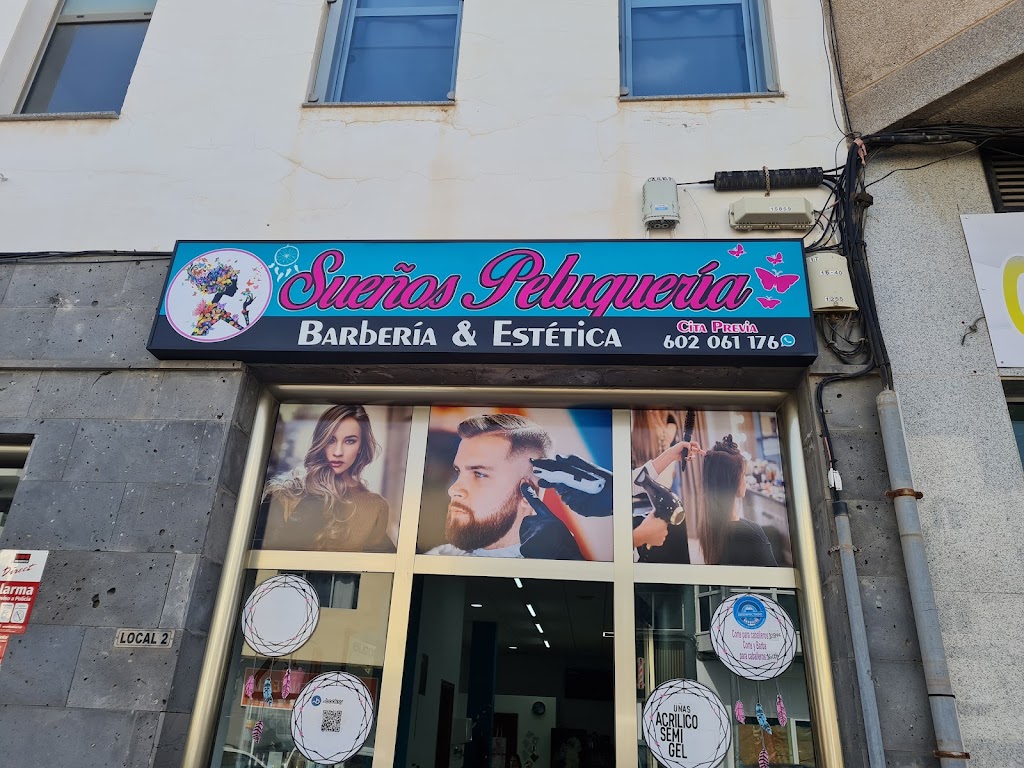 Suenos Peluqueria y Barberia — Exterior