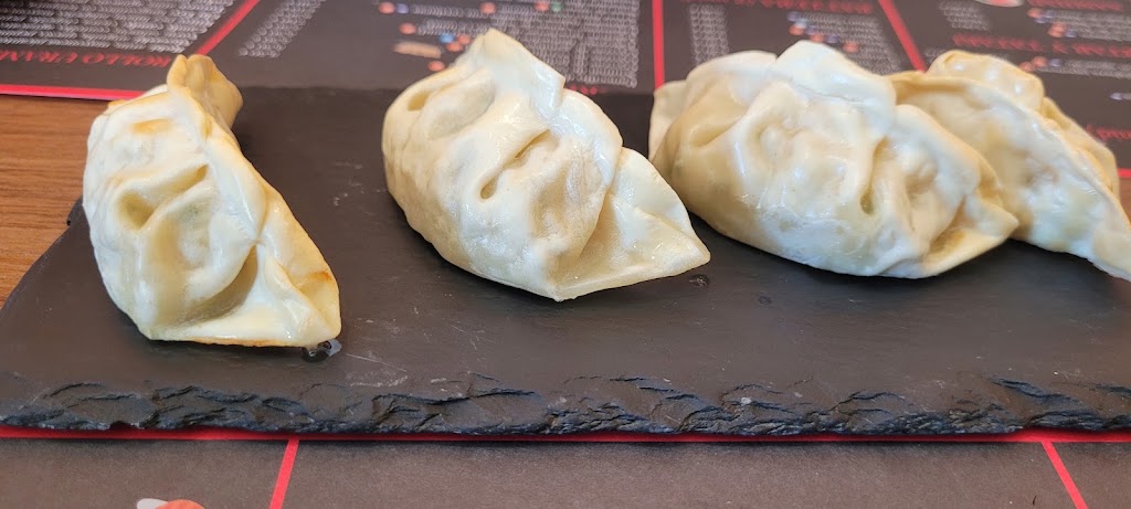 Restaurante Japones - FAI SUSHI — Dumpling