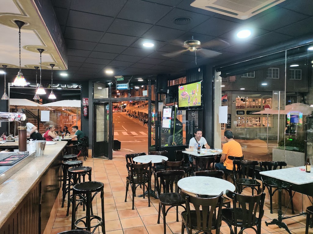 Cafe Bar O Rural — Ambiente