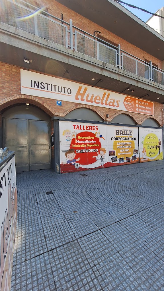 Instituto HUELLAS