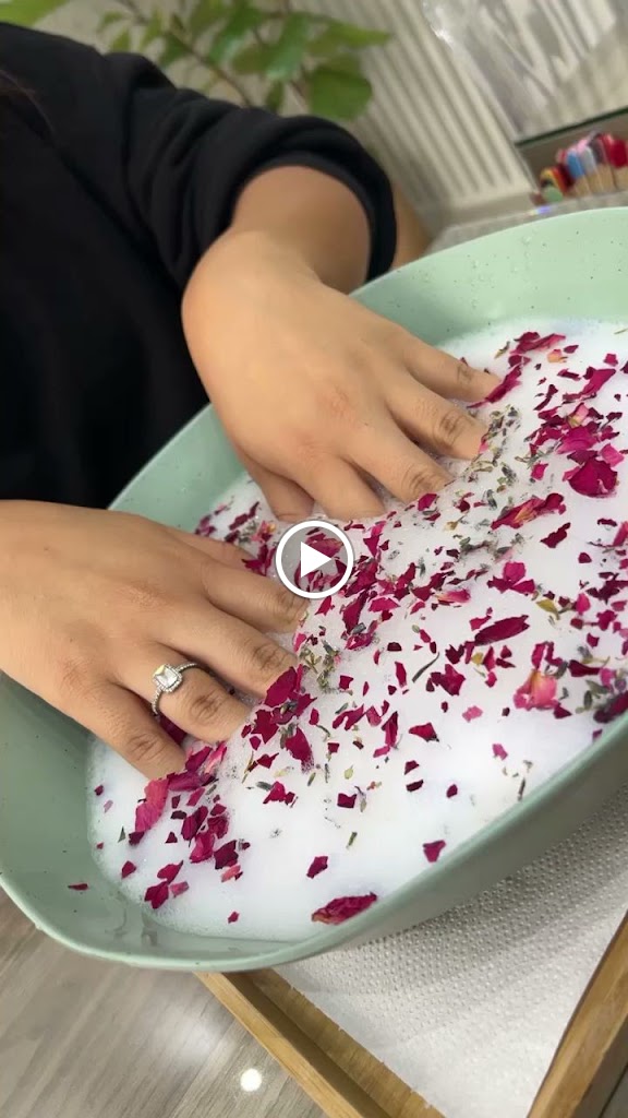 Centro de Estetica Carezze — Videos