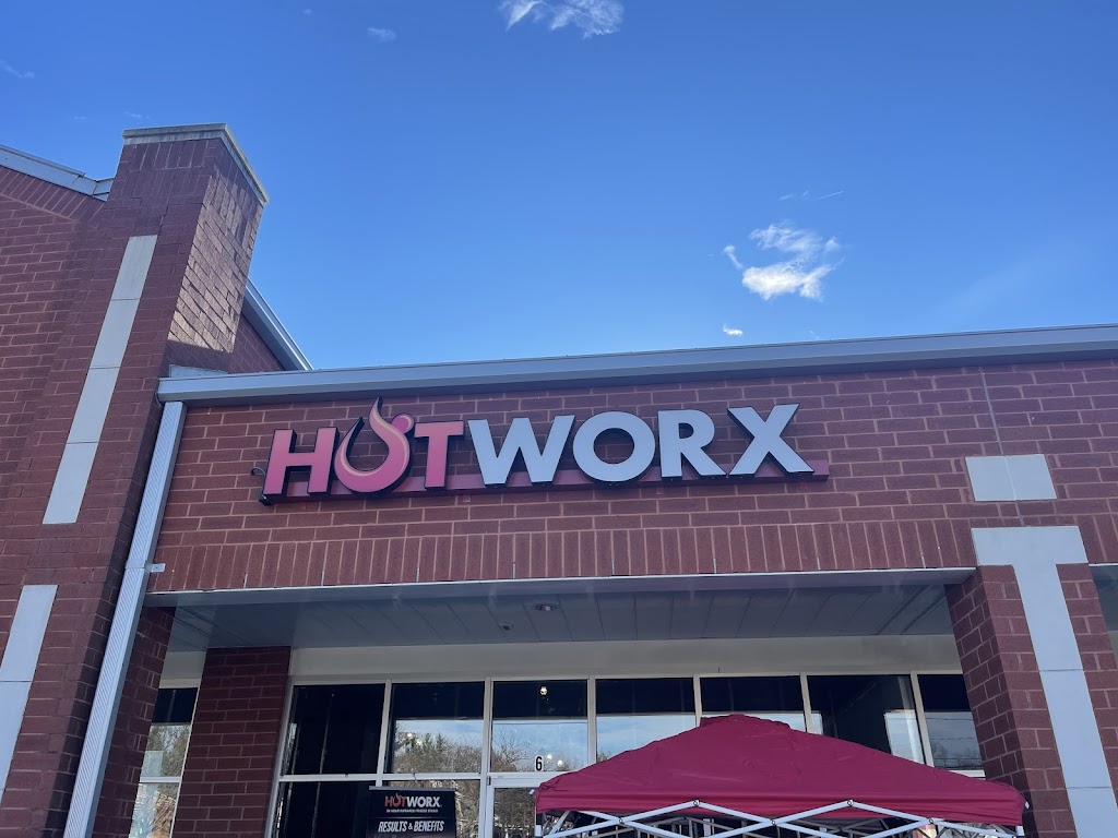  HOTWORX - Cincinnati, OH - Montgomery Road