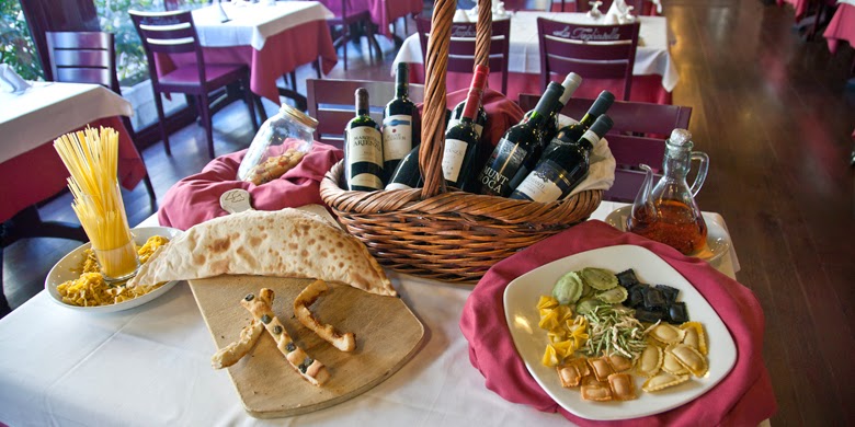 Restaurant La Tagliatella | Salou — Comida y bebida