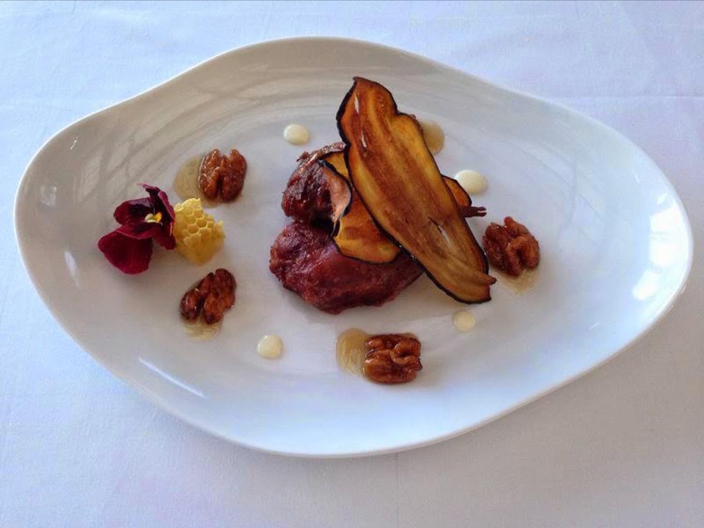 La Finca — Comida y bebida