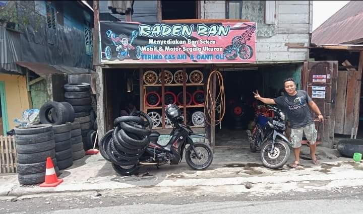 Menerima Cas Aki Mobil & Motor