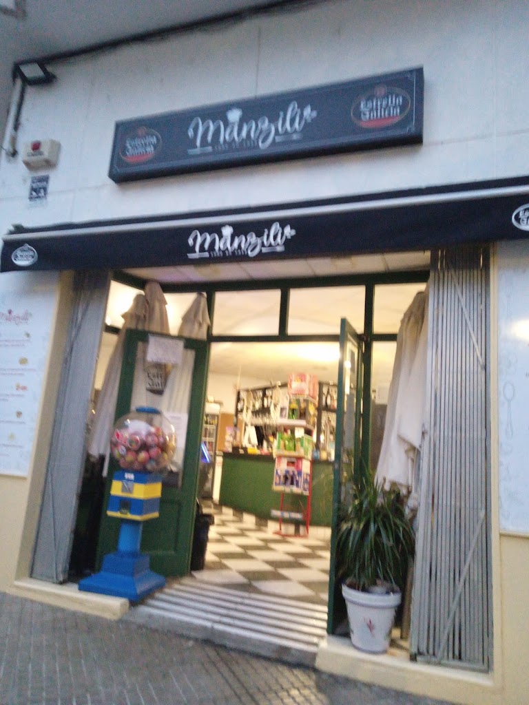 MANZILI BAR KEBAB PIZZERIA