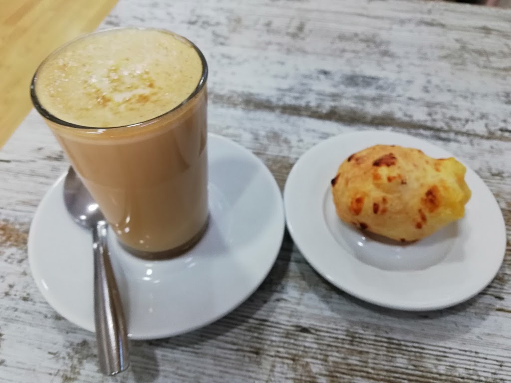 Dolc Cafe Familia — Cafe