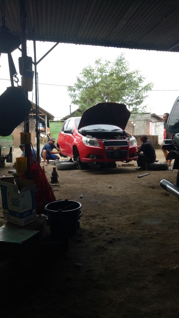 Bengkel Mobil Pak Dar