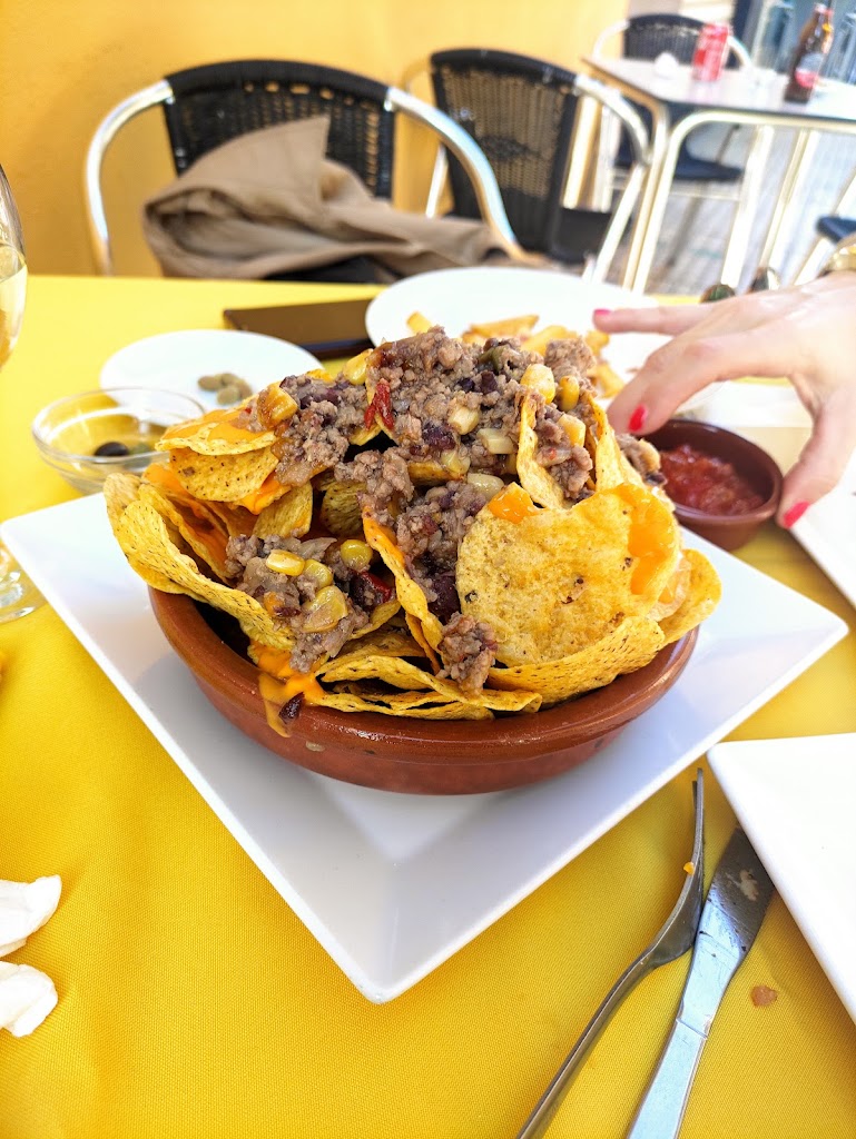 Restaurante No Te Prives — Nachos