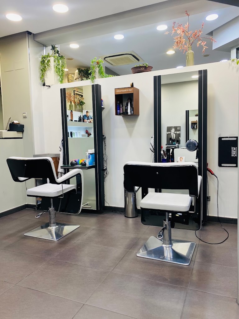 Peluqueria en Moratalaz Molina Peluqueria & Spa — Interior