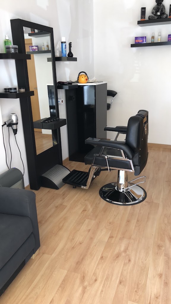 Bellos Hair Stylist — Interior