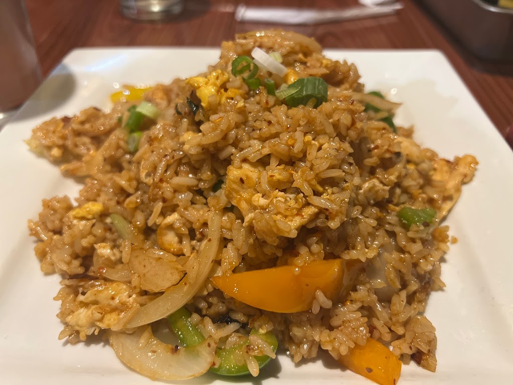 Thai House Cuisine & Sushi