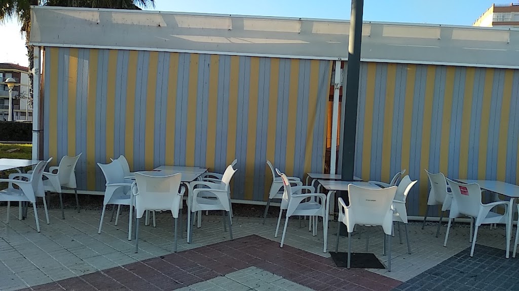 Chiringuito El Boqueron — Ambiente