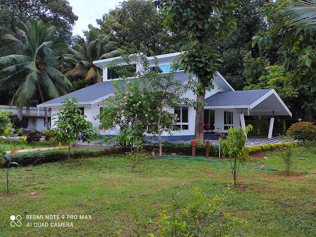 Choolakadavu Lake Resort