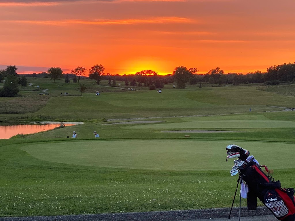  Lake Forest Golf Club