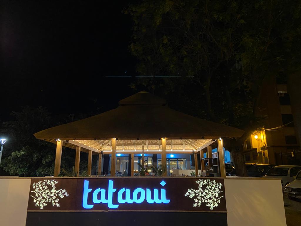 Tataoui — Del propietario