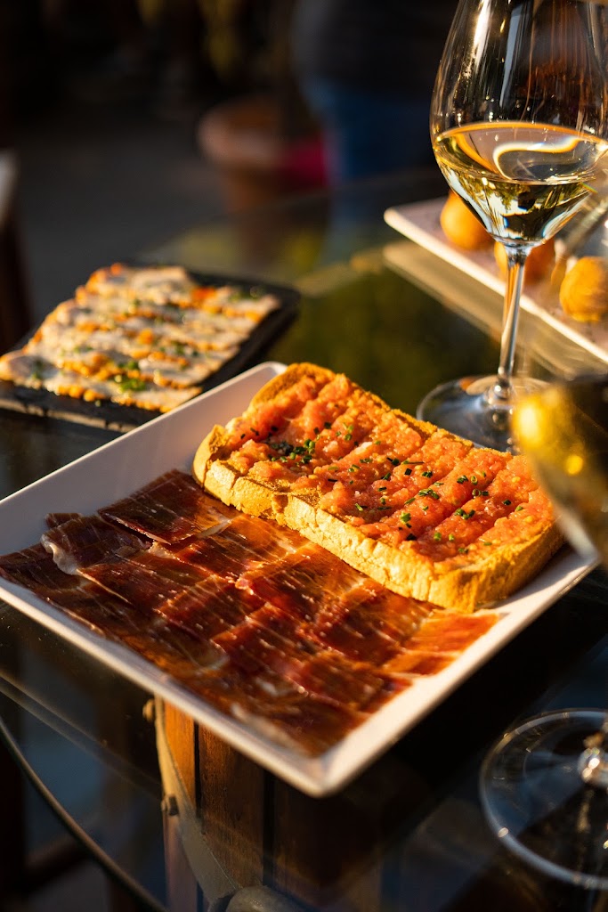 Restaurante Pura Cepa Ronda — Comida y bebida