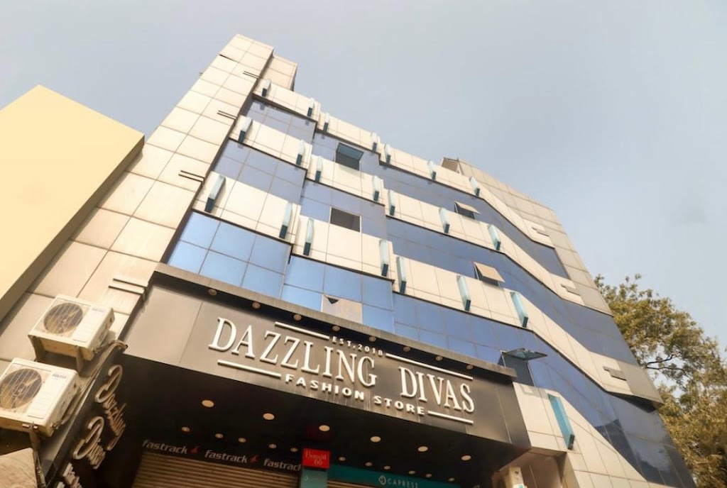 Oyo 76591 Hotel Dolphin