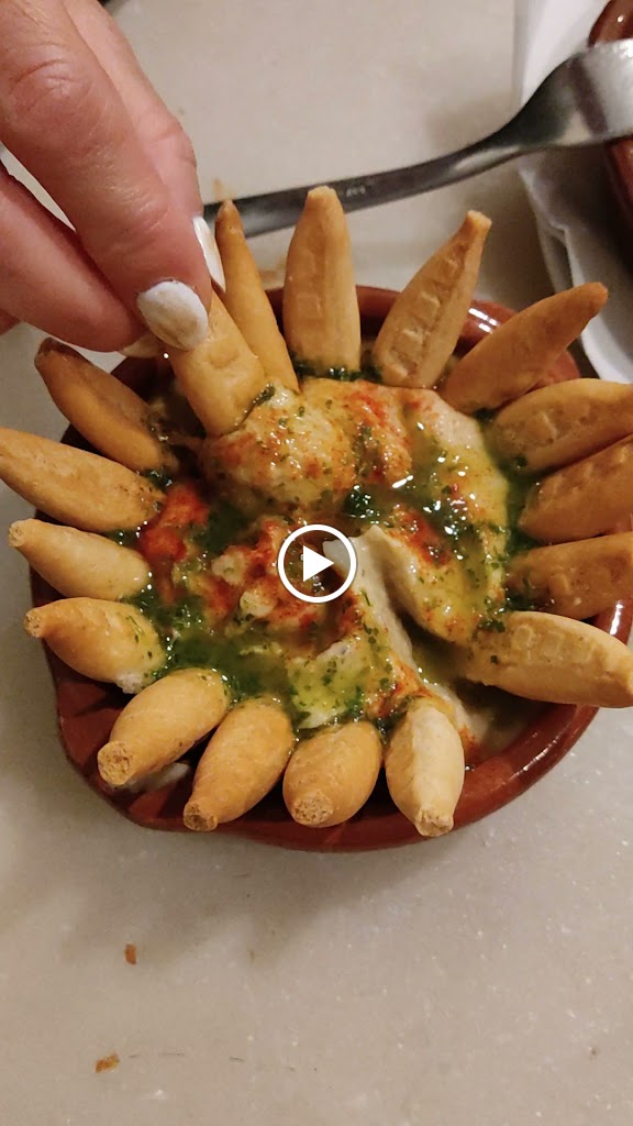 Bodega La Rentaora — Videos