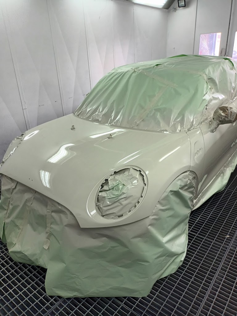 Car Crash Chapa y Pintura