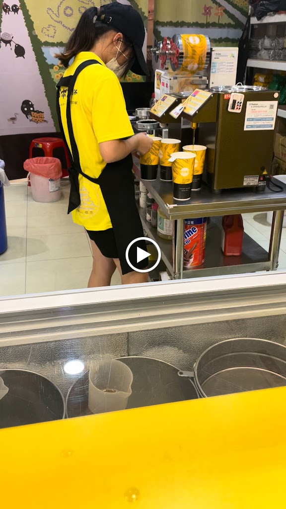 松本鮮奶茶台南佳里光復店 的照片