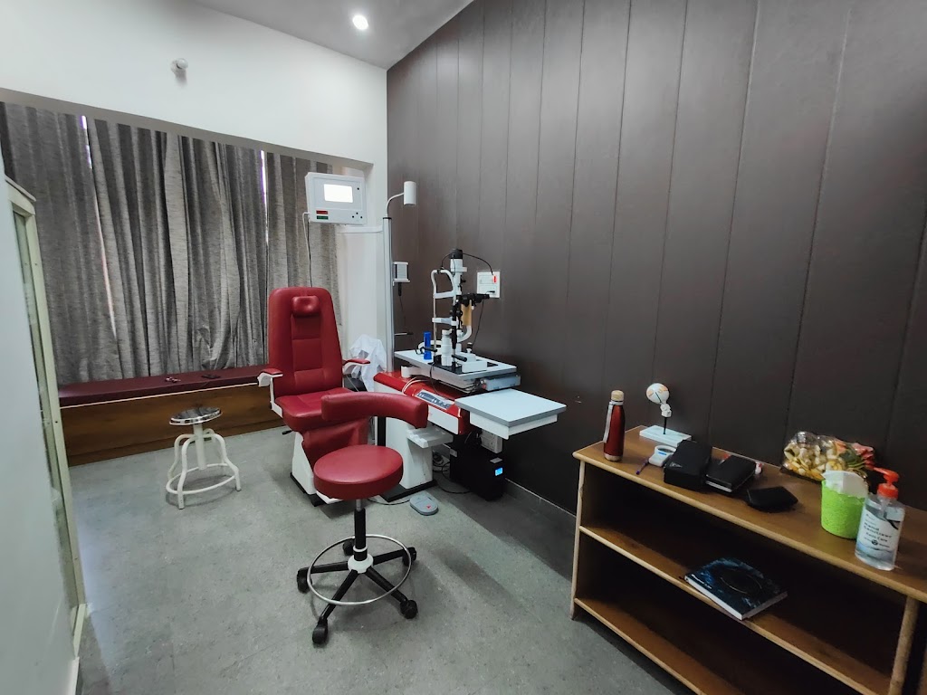 Kaushik Eye Care Refraction Centre
