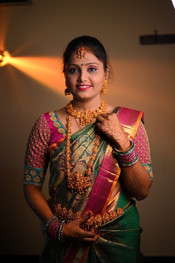 Sujee S Beauty Parlour Bridal Studio Beauty Academy