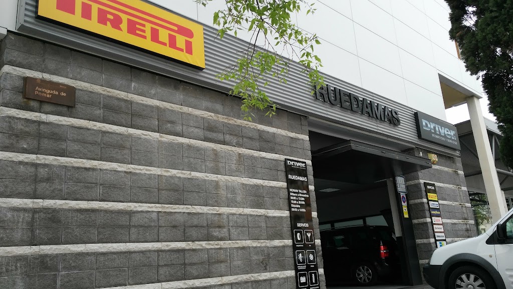 NEUMATICOS Y DERIVADOS MORERA, S.L. - RUE - DRIVER CENTER — Exterior