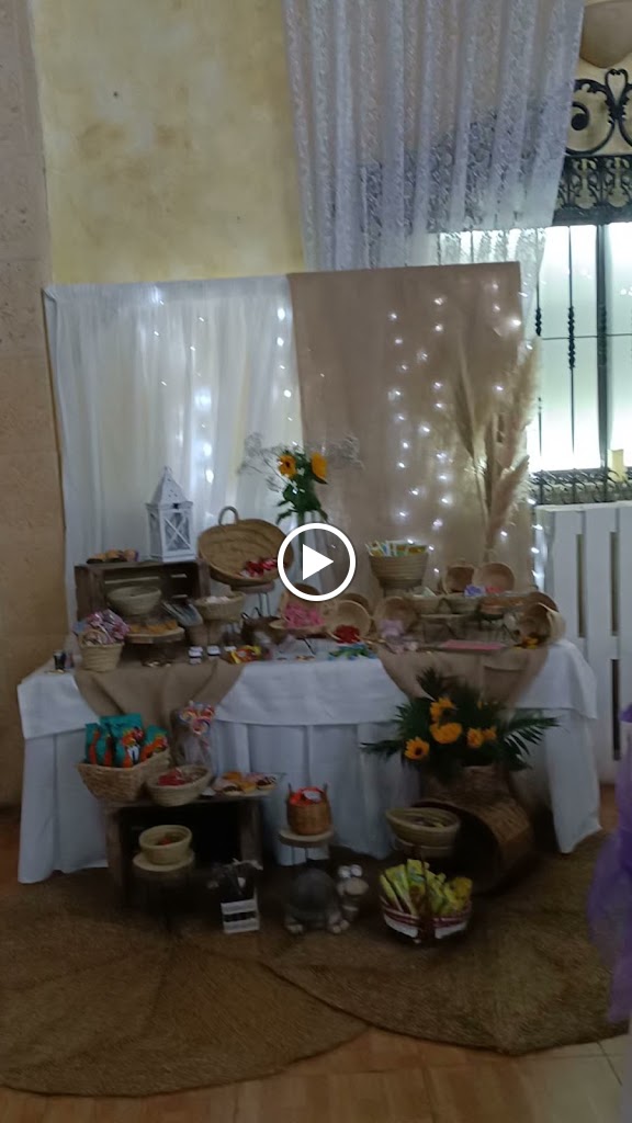 Aben Humeya Restaurante — Videos
