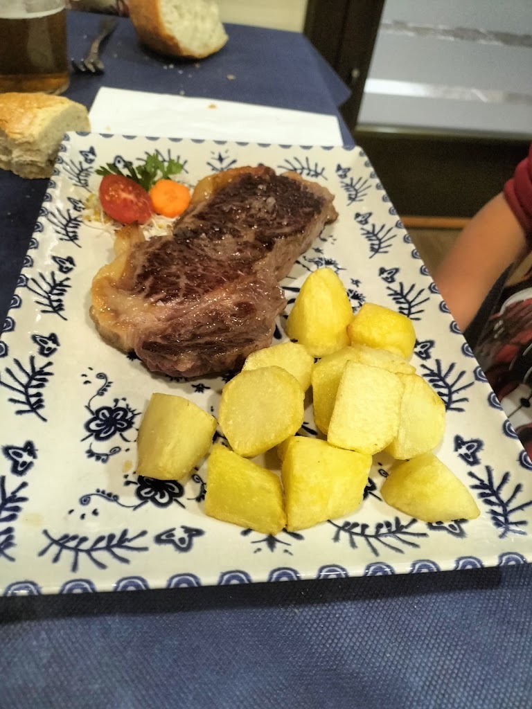 Grana y Oro — Comida y bebida