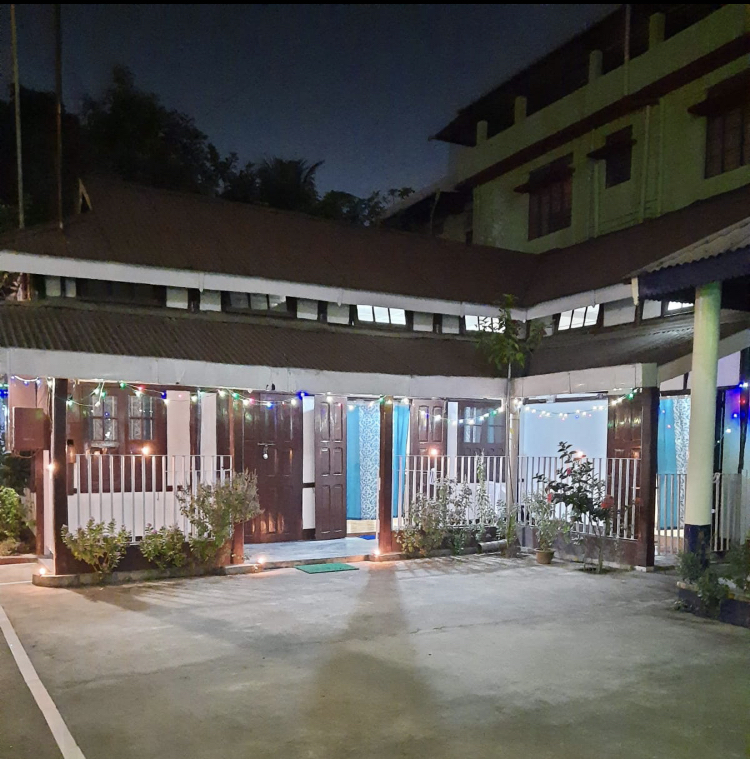 Namaskar Lodge