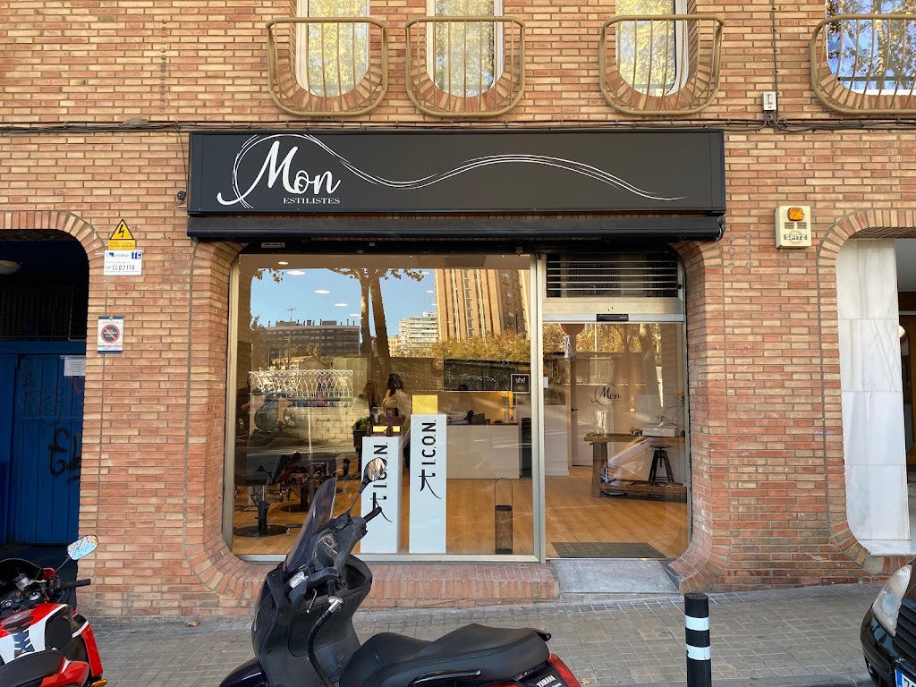 Mon Estilistes — Exterior
