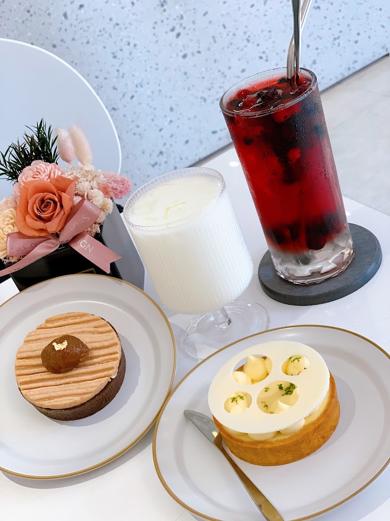 CY.WPatisseries 甜 點 店 的照片