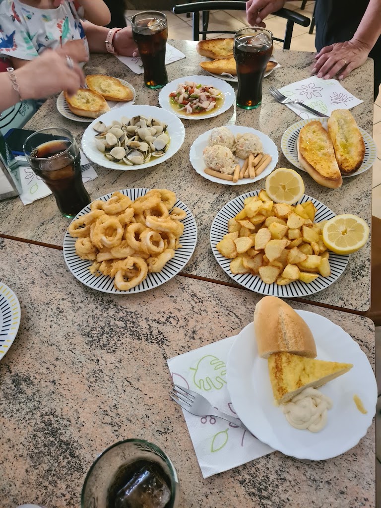 Bar Restaurante Rc — Comida y bebida