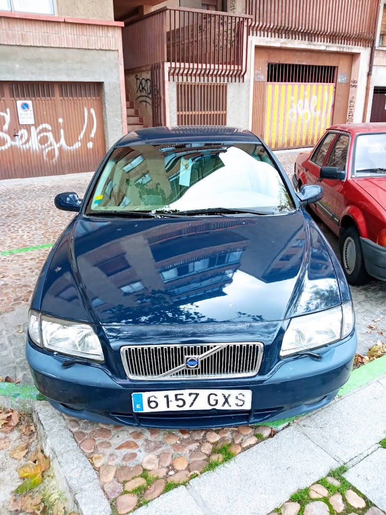FUCHS AUTO (SEGOVIA, Servicio Oficial) - Volvo