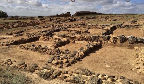 Restos arqueologicos Papa Uva