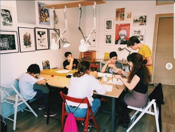 Haru Ribes, escola de comic i manga