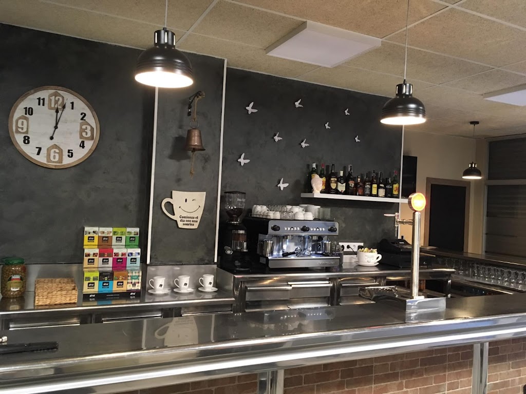 "El Barrio" Bar-Cafeteria