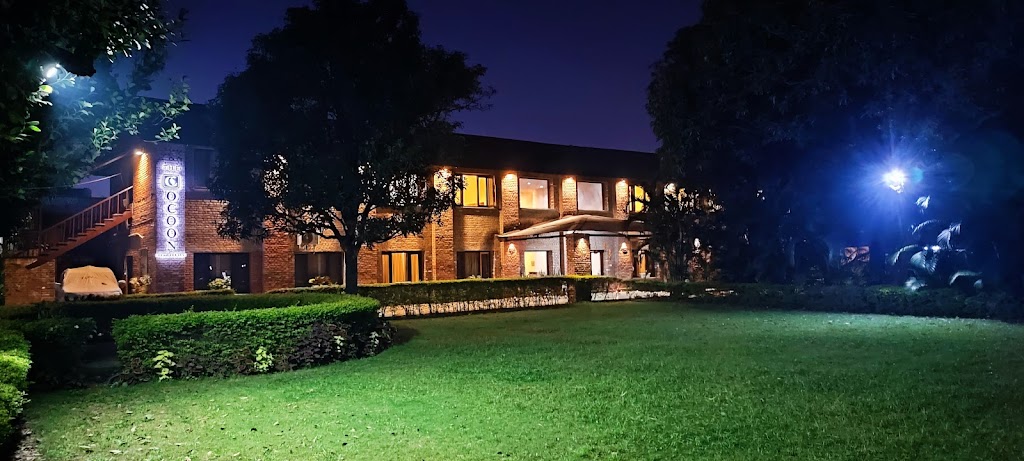 The Cocoon Boutique Stay And Party Lawns